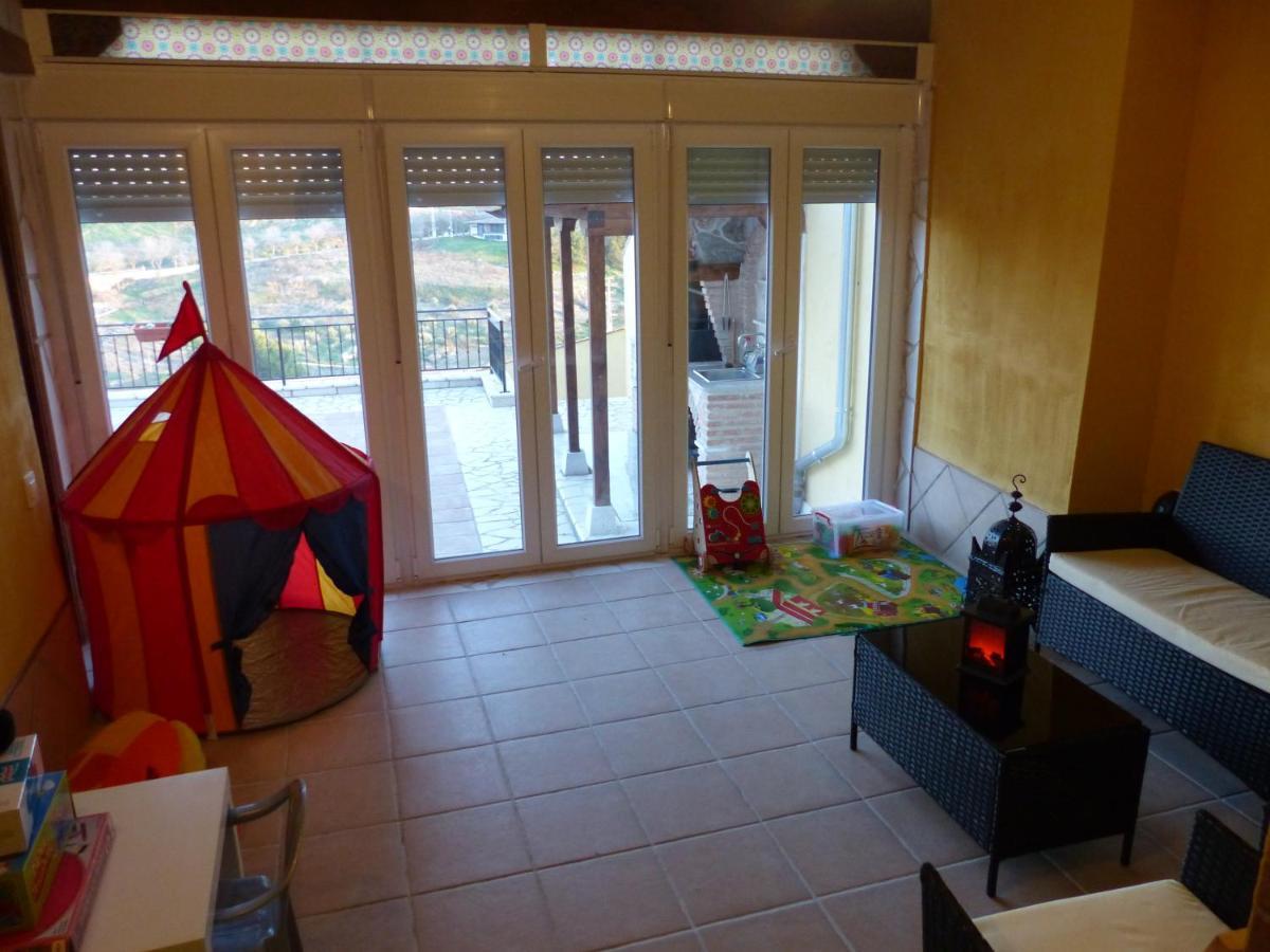 Appartamento Casa De La Abuela Pili Colmenar de Oreja Esterno foto